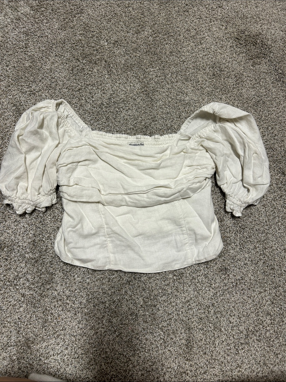 Abercrombie off white puff sleeve smocked top size medium